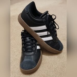 Adidas VL Court 3.0 K 'Black/White/Gum' Youth Size 5 Lace-Up Legacy Sneaker